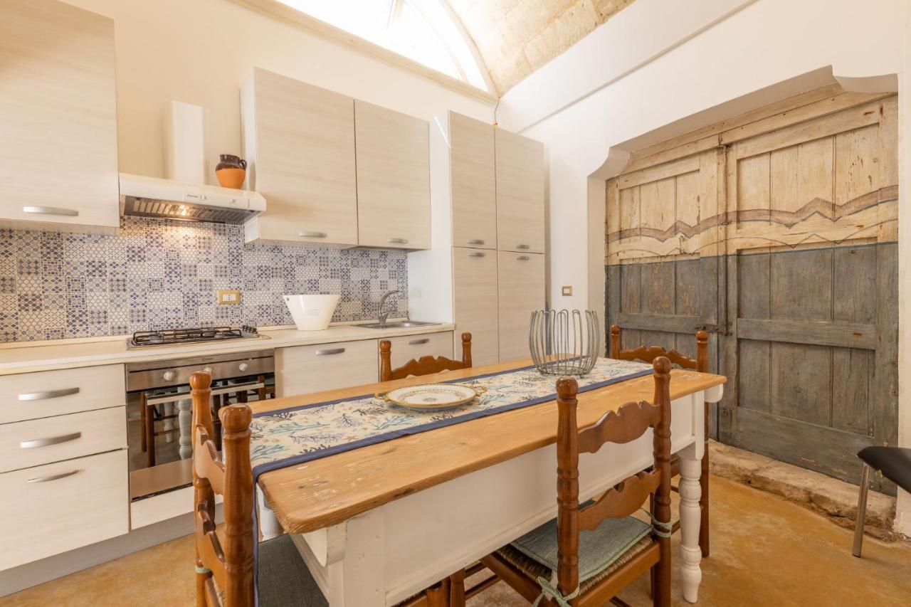 Appartamento Dimora il Castello Racale Esterno foto